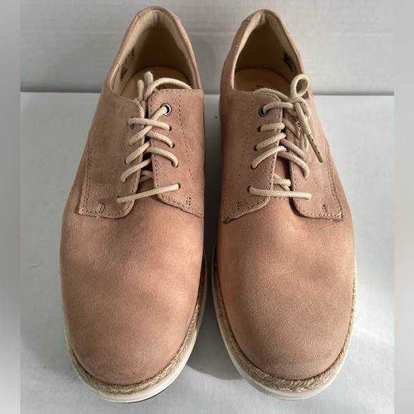 CLARKS TEADALE RHEA WOMEN’S TAUPE SUEDE LACE UP OXFORD SNEAKER SIZE 6.5 B. - Picture 3 of 9